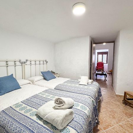 Casa Cueva Rural Vico Ideal Grandes Grupos Freila Eksteriør billede