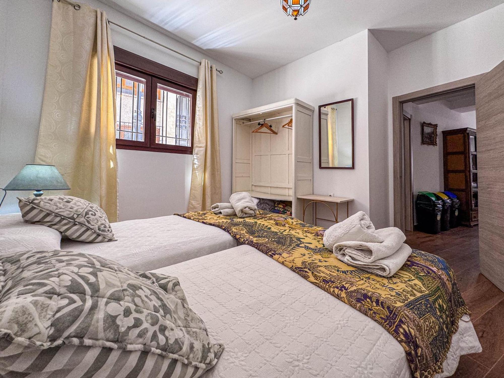 Casa Cueva Rural Vico Ideal Grandes Grupos Freila Eksteriør billede
